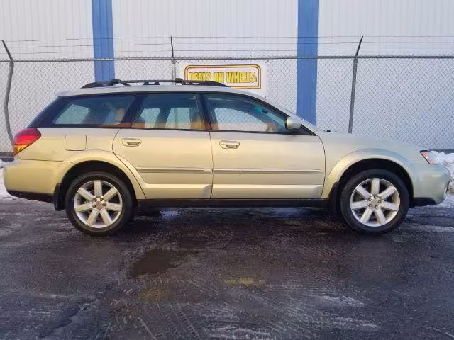 2007 Subaru Outback - 4S4BP62C877312126 - Image #3