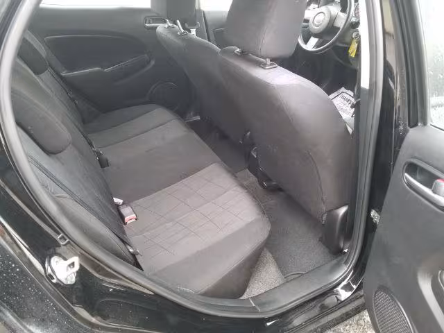 2011 Mazda MAZDA2 - JM1DE1HY9B0125357 - Image #9