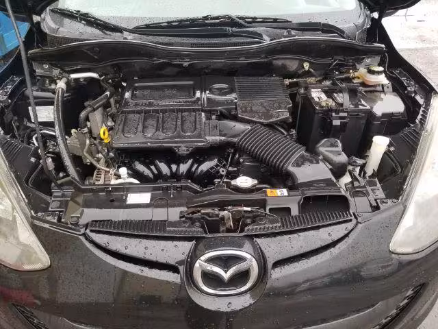 2011 Mazda MAZDA2 - JM1DE1HY9B0125357 - Image #13
